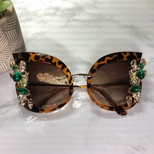  Cat Eye Rhinestone Sunglasses